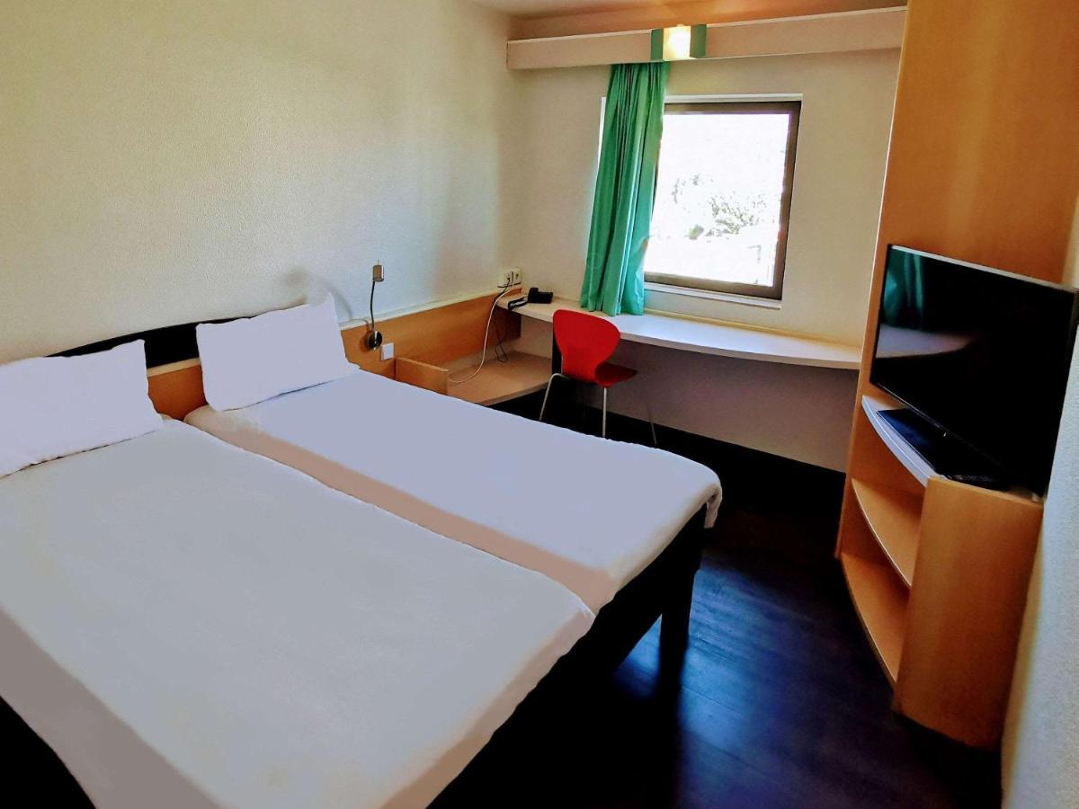 Hotel Ibis Leiria Fatima Екстер'єр фото