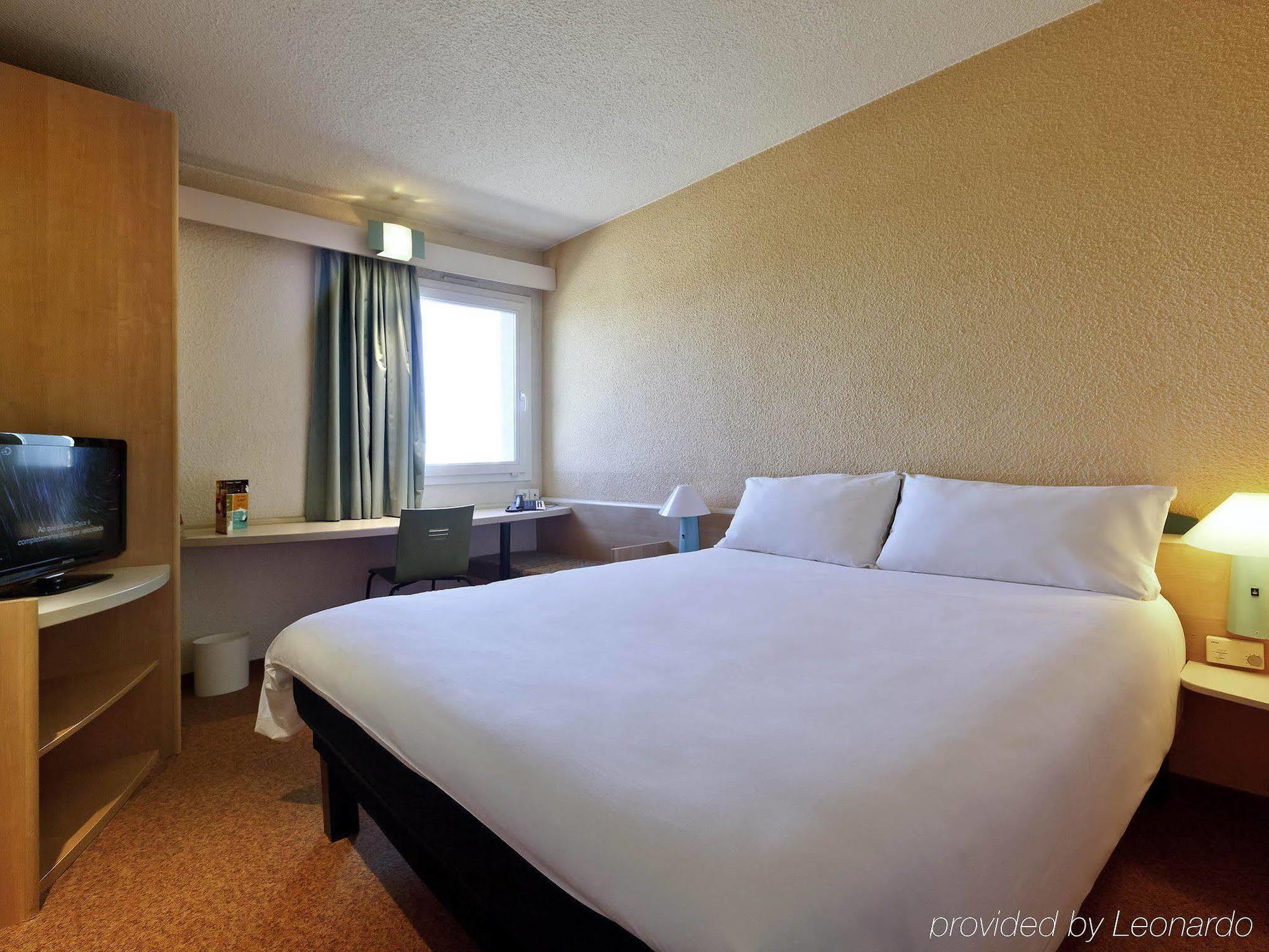 Hotel Ibis Leiria Fatima Екстер'єр фото